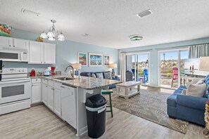 コンドミニアム ベッド (複数台) (Island Sands 105) | 専用キッチン