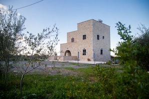 Exterior - Anaroussa Diros Villa (East Mani)