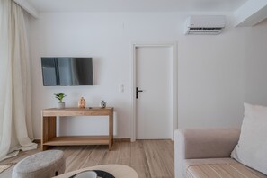 Villa, 2 Bedrooms, Private Pool, Sea View | Living room - Mythos 8 Villa (Agios Vasileios)