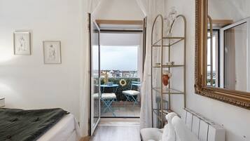 アイロン / アイロン台、WiFi、ベッドシーツ