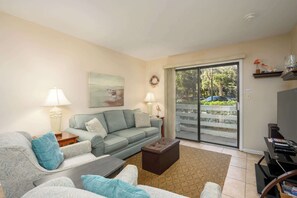 TV, offices - Coastal 2BR w Shared Pool & Tennis, Near Beach! (Hilton Head Island)