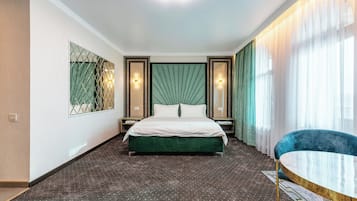 Comfort Double Room, Balcony, City View | Egyptian cotton sheets, premium bedding, minibar, desk