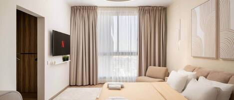 1 Schlafzimmer, BĂŒgeleisen/BĂŒgelbrett, WLAN, BettwĂ€sche