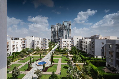 The Sunlit Luxury Suites At AEON Court Yard