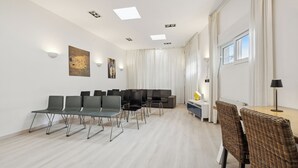Interior - House - Sleeps 10 to 34 - Heated Pool - Parking (Javea)