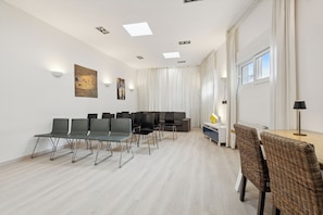 Interior - House - Sleeps 10 to 34 - Heated Pool - Parking (Javea)
