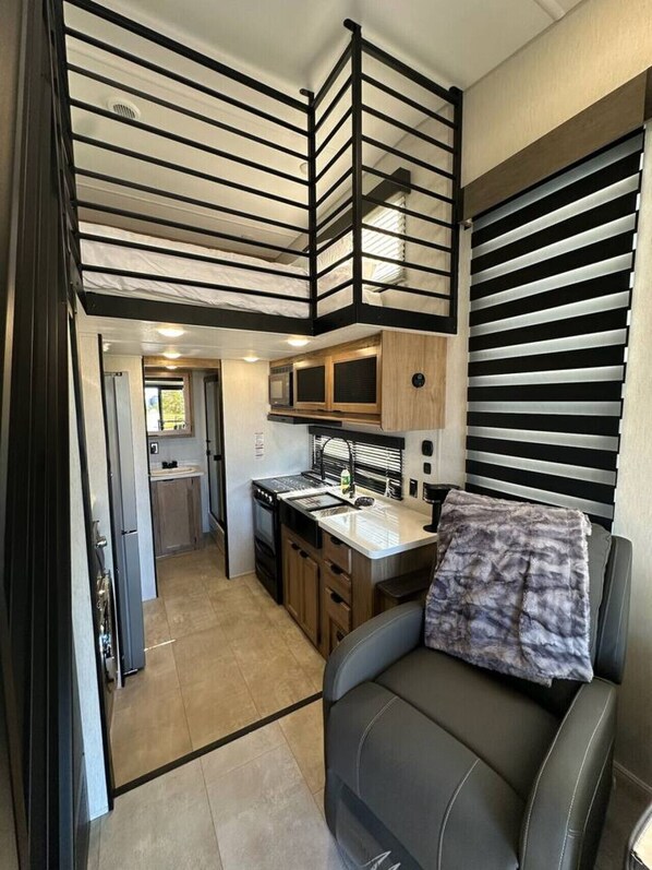 Private kitchen - Coyote Crossing Tiny Home (Interior)