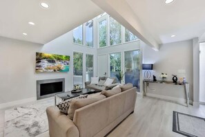 TV, fireplace, offices