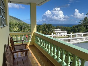 Property grounds - Loma Bella/ Private Villa for 14 near beach,2 homes  (Patillas)