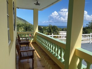 Property grounds - Loma Bella/ Private Villa for 14 near beach,2 homes (Patillas)