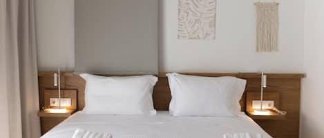 防音設備、アイロン / アイロン台、WiFi (無料)