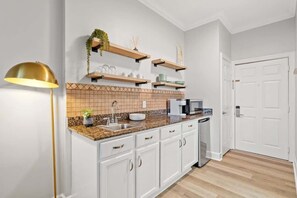 Microwave, coffee/tea maker, toaster, cookware/dishes/utensils - Village of SoWal B203 (Seacrest)