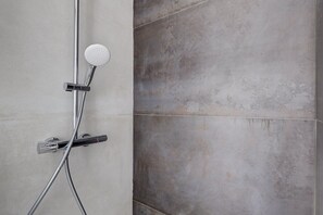 Shower, hair dryer, towels - TBS 338 - Superb studio in Vincennes (Vincennes)
