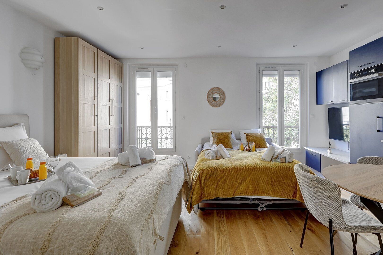 Accès Internet, draps fournis