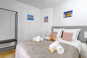 1 chambre, accès Internet, draps fournis