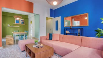 Smart TV 42 pulgadas con canales de televisión digitales