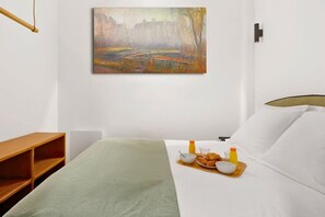 2 bedrooms, Internet, bed sheets - TheBlueStay 62 - Cozy Apartment Paris 2 - 5 Guests (Paris)