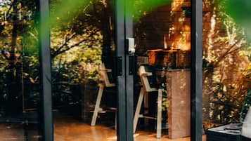 الإطلالة من المنشأة