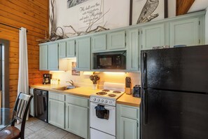 Cabin, Multiple Beds, Patio, Garden View (Rustic Shore Cabin) | Private kitchen - Rustic Shore Cabin Stay for 6 (Branson)