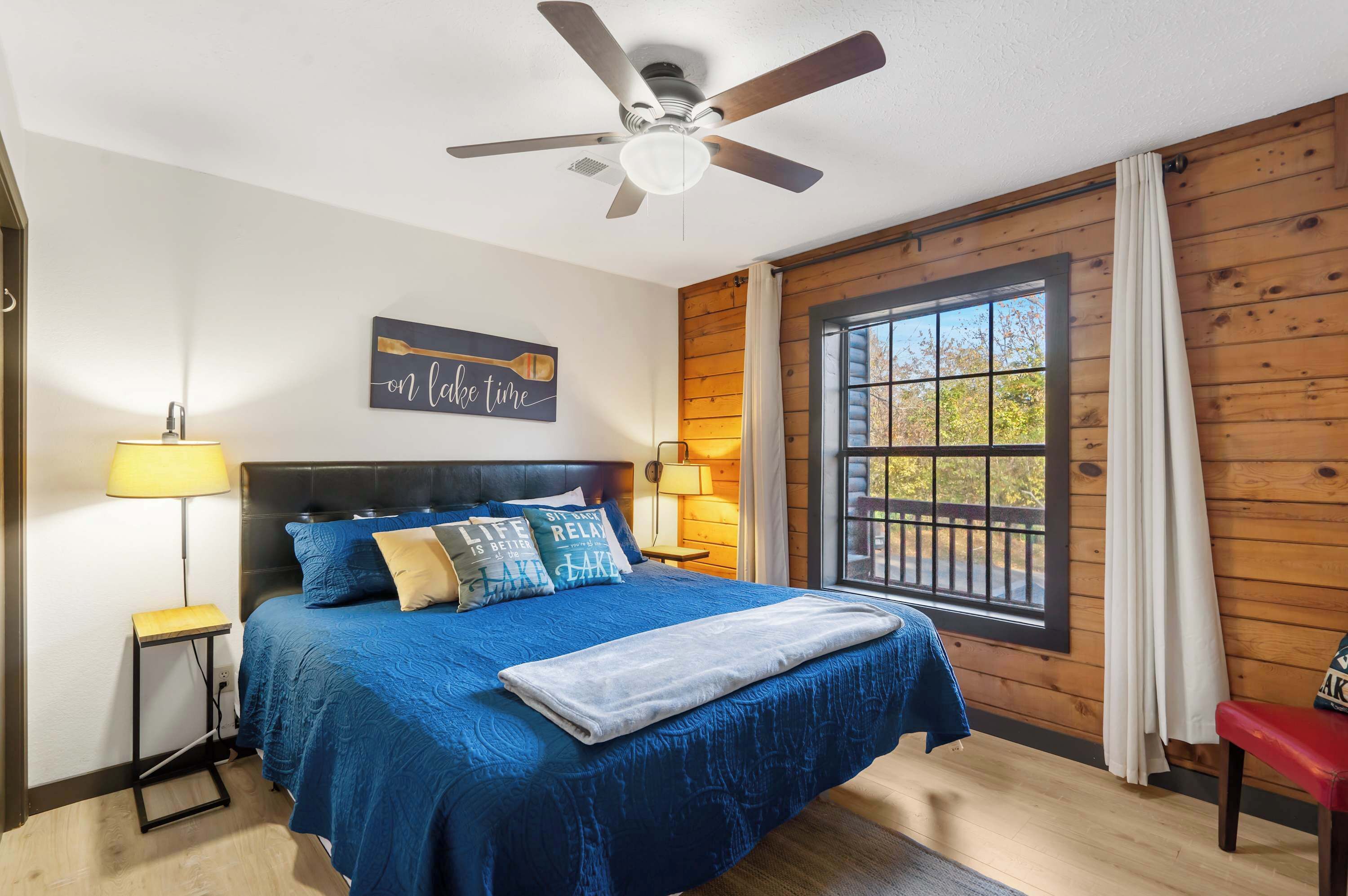 Cabin, Multiple Beds, Patio, Garden View (Rustic Shore Cabin) | 2 bedrooms, individually decorated, individually furnished, bed sheets