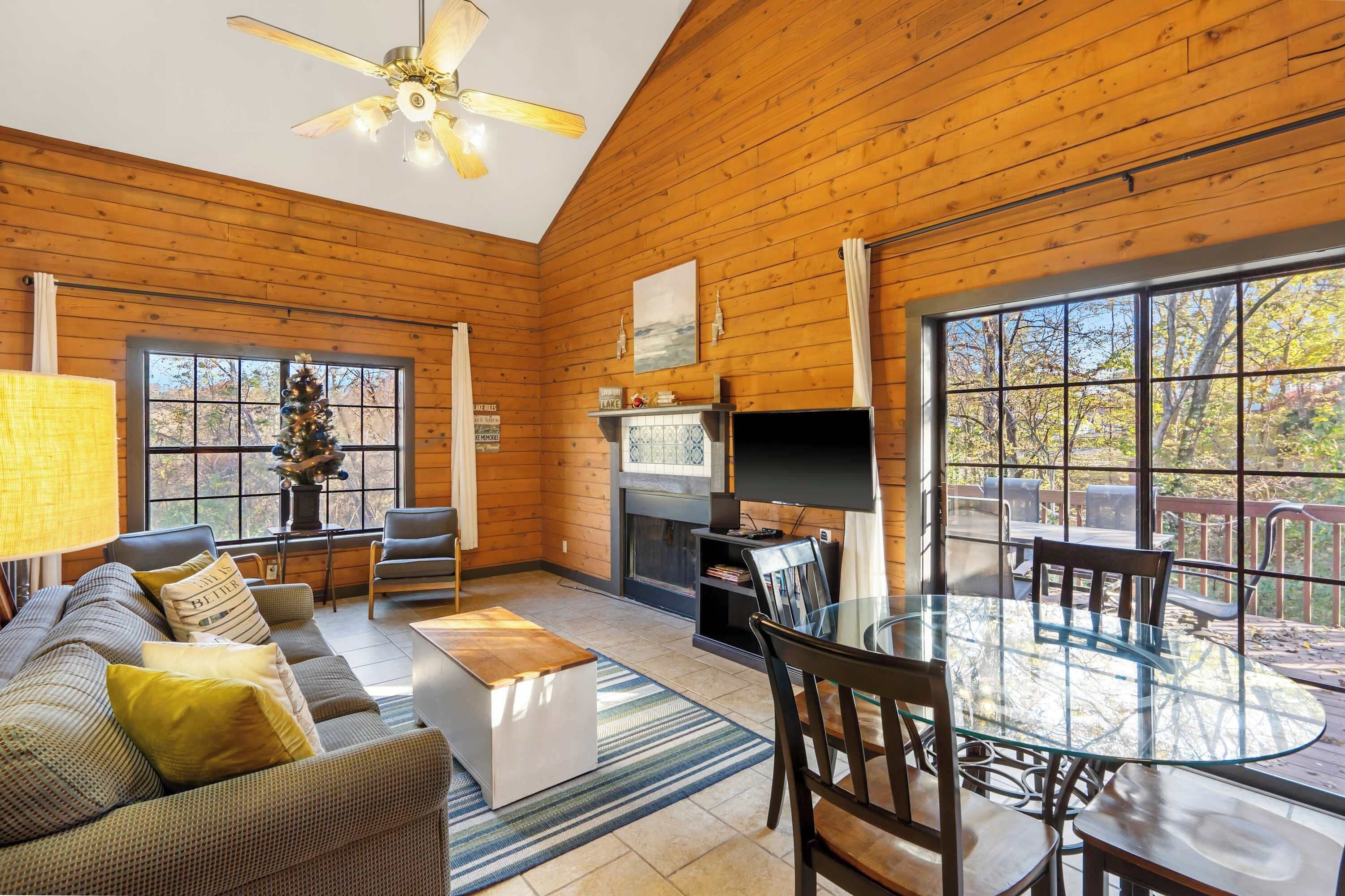 Cabin, Multiple Beds, Patio, Garden View (Rustic Shore Cabin) | Living area