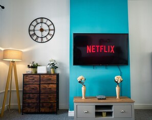 Interior - Central YeovilStay|Contractors|Free Wi-Fi|Sleeps 8 (Yeovil)