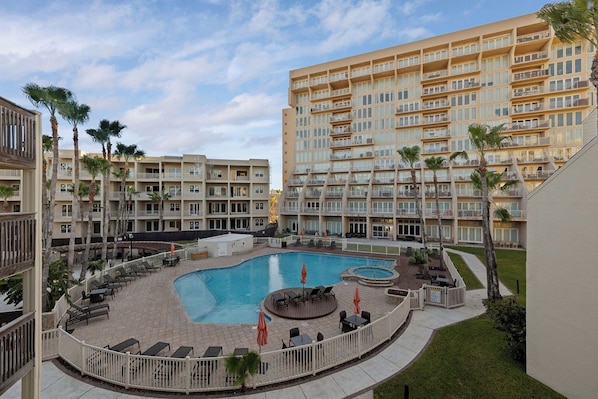 Outdoor pool - Solare Garden by South Padre Resort Rentals (South Padre Island)