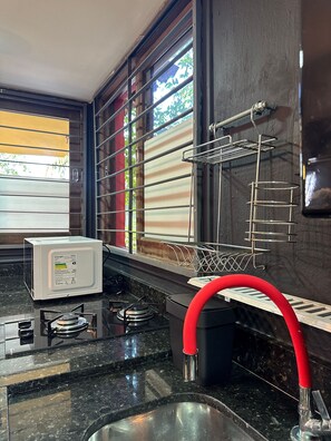 Nhà gỗ cơ bản | Bếp riêng