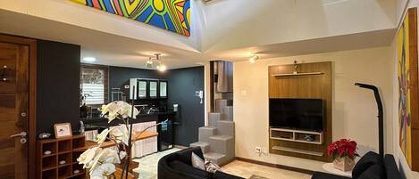 ベーシック シャレー | 内装