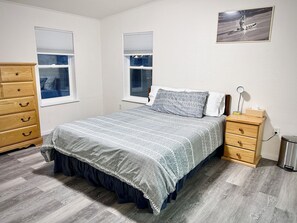 4 Schlafzimmer, Schreibtisch, kostenloses WLAN, Bettwäsche