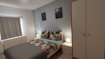House (Two Bedroom Holiday Home With Terrace) | 2 bedrooms