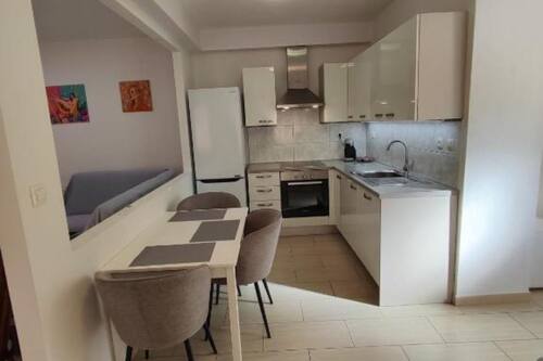 Casa (Two Bedroom Holiday Home With Terrace) | Cocina privada | Refrigerador
