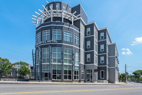 Beacon Suites Hotel