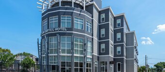 Beacon Suites Hotel