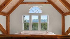 4 室のベッドルーム、アイロン / アイロン台、WiFi、ベッドシーツ