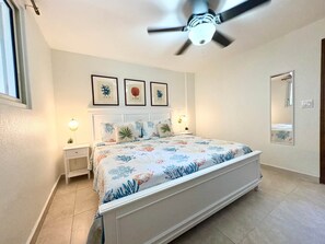 Strykjärn/strykbräda, wi-fi och sängkläder