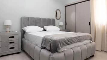 2 chambres, fer et planche à repasser, Wi-Fi gratuit, draps fournis