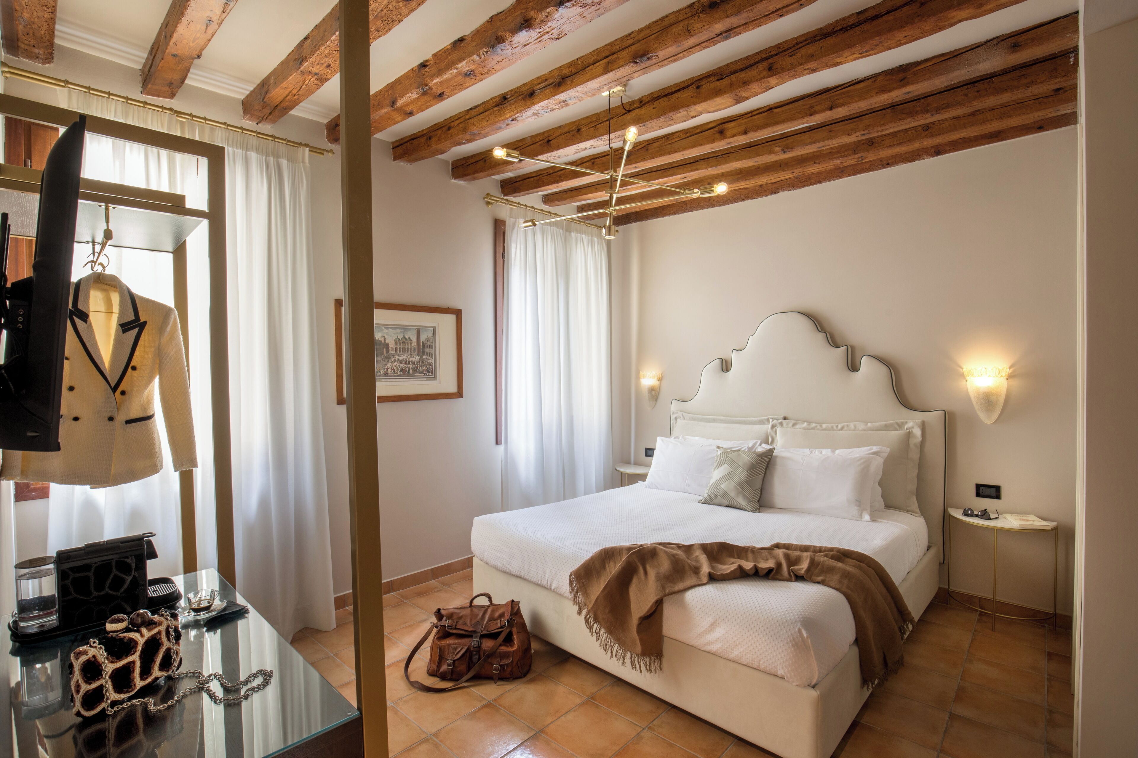 Deluxe-Doppelzimmer | Schreibtisch, laptopgeeigneter Arbeitsplatz, kostenloses WLAN