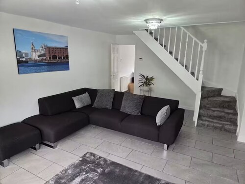 South Liverpool Cozy Home