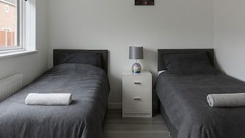 2 quartos, ferros/tábuas de passar roupa, Wi-Fi