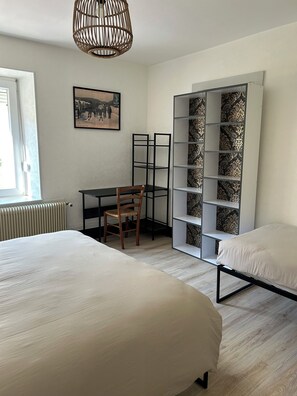 2 bedrooms, WiFi, bed sheets - Cosy apartment in Cornimont for 2 to 6 people (Cornimont)