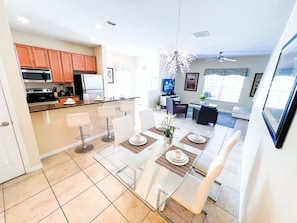 Interior - 5BR Kissimmee Townhouse  Private Pool, Hot Tub + Near Disney World (Kissimmee)