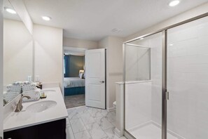 Shower, hair dryer, towels, soap - Orlando Luxury Villa 7BR Champions Gate Pool Home Sleeps 14 Near Disney Parks (Kissimmee)