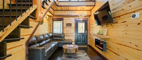 小屋, 多張床, 熱水浴缸 (Feelin' Froggy) | 客廳