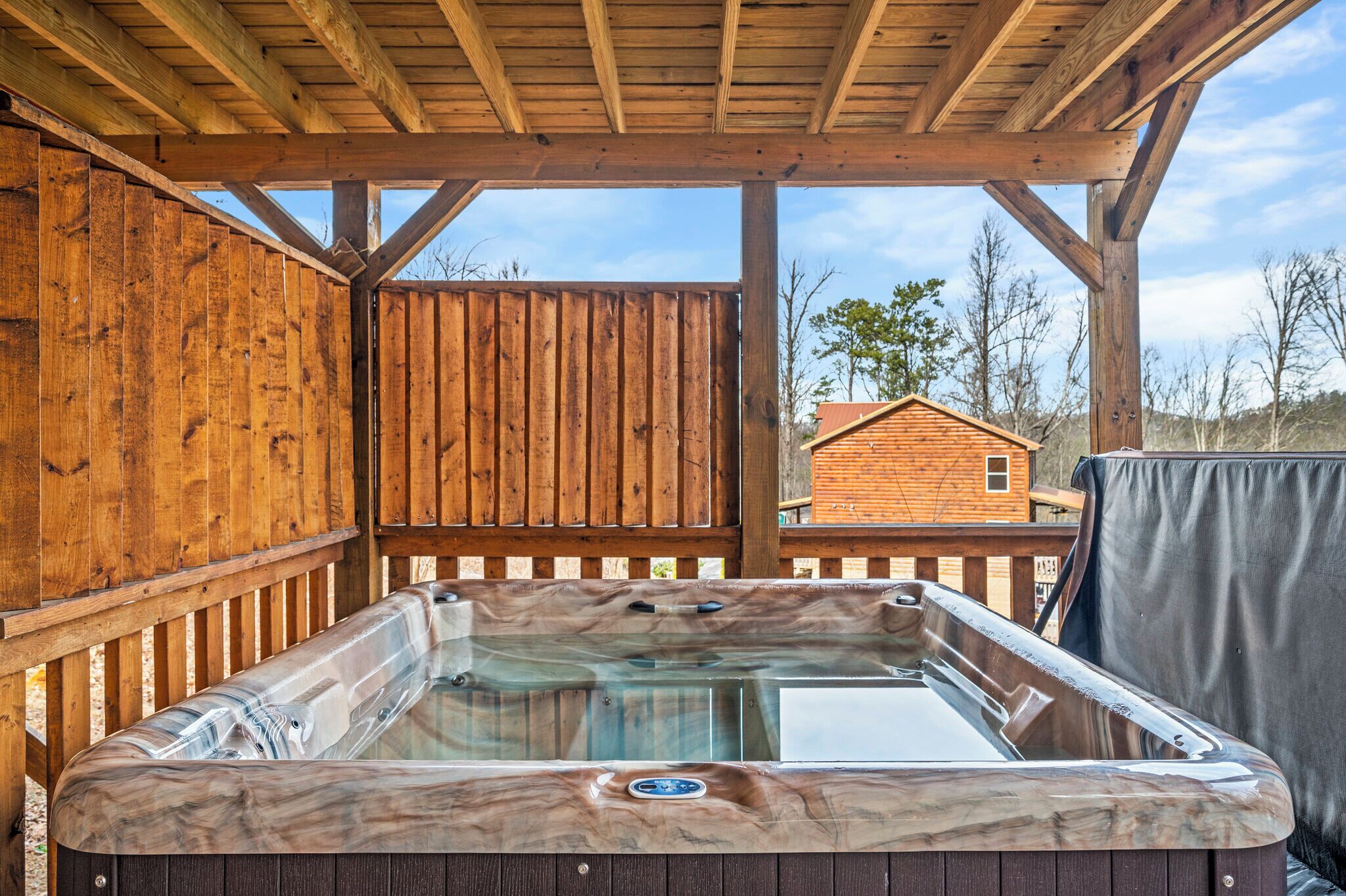 مغطس سبا خارجي