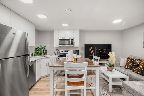 Terra | Rangeview | Close to Parks | Pet Friendly