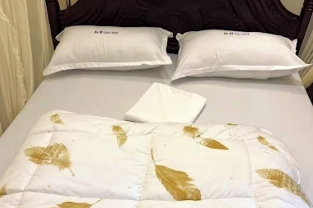 高級寢具、免費迷你吧物品、免費無線上網