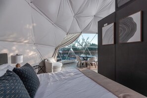 ベーシック アパートメント バルコニー マウンテンビュー | WiFi (無料)