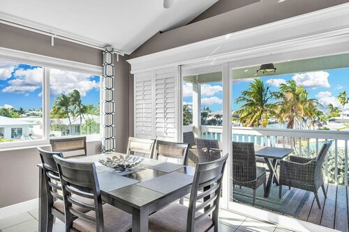 Canalfront 3BR Home w/ Private Dock, Boat Ramp & Large Deck in Key Colony Beach