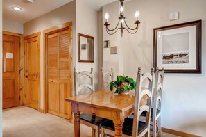 Dining - Studio Condo w/ Fireplace & Pool | Near Gondola! (Keystone)